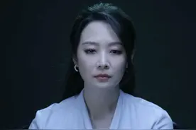 《绝密较量》中的刘丽静，竟是《狂飙》中的程程，玩性感谁顶得住图片