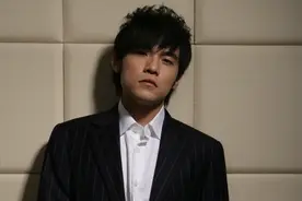 隐藏多年，周杰伦的嗜赌秘密终于藏不住了？难怪一年开30场演唱会图片