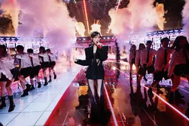 李宇春，零点跨年的情绪白皮书图片