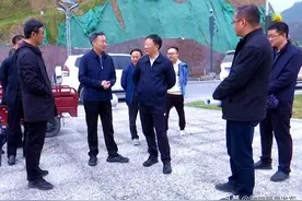 曹勇到康县调研环境资源保护和重点项目建设工作图片