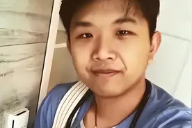 22年,19岁男生留学美国,夜探舅妈房间,博士后舅舅气极当街连开6枪图片