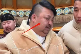 “大胃王”恩克引担忧！直播呕血、面色阴沉可怕，不听劝阻狂吃肉图片