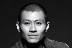 杨丽萍舞伴去世，年仅44岁从39楼跳下，舞天堂再度《雀之恋》图片