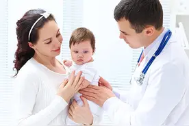 宝宝头部有以下特征，往往说明身体棒、大脑发育良好，父母可放心图片