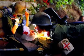 老山战役中，18岁的小战士至死未尝爱情滋味，女护士含泪献上一吻图片