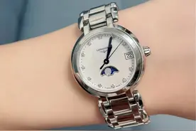 浪琴表心月系列高端腕表，诠释时尚绽放优雅图片