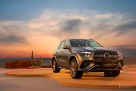 新款奔驰GLE上市 售69.98-88.98万 插混、轻混全都有图片