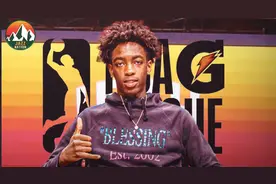 韦德之子，19岁，第10顺位被选中！打了11场发展联盟，水平如何？图片