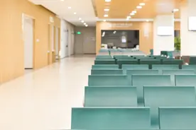 体现业绩和贡献，让“能者享高薪”，广西全面推行公立医院薪酬制度改革图片