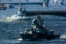 如果中美之间爆发战争，美国轰炸中国东南沿海，中国该怎么办图片