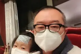 45岁涂磊患上新冠！妻子、女儿也没有躲过，与岳云鹏一样爱放屁图片