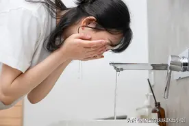 10个护肤小妙招，让你的肌肤水润光滑，美丽动人！图片