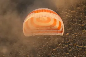 神舟十四号返回舱自动切伞失败？别再被误导了，事实并非如此图片