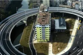 广州最牛钉子户：30平米索赔1亿，硬扛14年不搬走，靠开滴滴为生图片