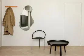 没有踢脚线，不装门窗套，她83㎡老破小，改造后太让人惊艳了图片