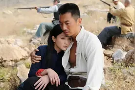 朱亚文不论是拍戏还是生活，总是佩戴个手镯，到底有什么意义？图片
