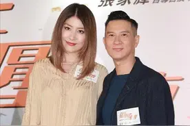 陈慧琳胖了好壮硕！穿廓形衬衣太不精神，短裤更暴露大象腿图片