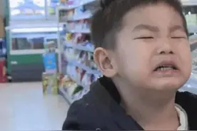 爱“假哭”的宝宝，能有什么坏心思呢？了解背后原因你会更心疼娃图片