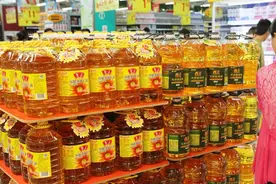 7种食用油差别大，别乱用，选对了油炸油烟少，炒菜味更香图片