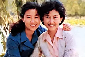 内地8对“影视姐妹花”：一样的美丽有名，命运却截然不同图片