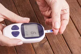 为什么血糖仪总是测不准？4个因素会干扰血糖检测结果图片