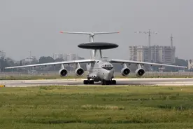 美军预警机70年从未被击落，可要是遇到中国空军，很可能会完蛋图片