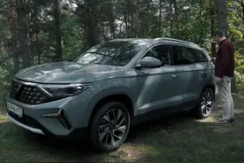 俄罗斯汽车媒体解析：捷达VS7为何比大众汽车便宜（卖27.9万RMB）图片