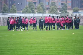 恶战前夕，蓉城再获政府力挺图片