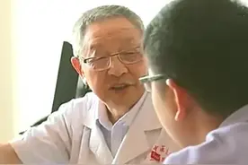 从安徽六安舒城走出来的全国名中医，有这样一位著名的脾胃病专家图片