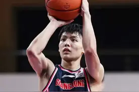 CBA三消息：杜峰任用徐杰，朱芳雨关注梁琼斌，李春江获新外援图片