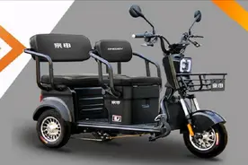 2款不要驾照的电动小三轮车，操控简单，安全性好，续航可达100km图片