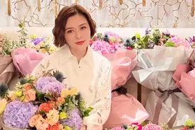 关之琳迎60岁大寿！穿4.2万短裙秀长腿，已单身多年独居1.5亿豪宅图片