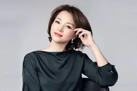 “人间清醒”董卿的五个金句告诉我们，人活着就为了做真正的自己图片