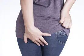 你有便后用水洗屁股的习惯吗？长期不洗的人，或要面临这3种后果图片