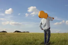 勾起你回忆的8首经典英文歌曲图片