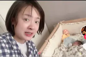 女星孙铱产后恢复快，素颜出镜红光满面，读网友评论眼眶泛红落泪图片