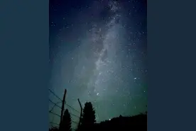 IPhone的“夜间模式”很强大，教你怎样拍出绚烂的星空照片！图片
