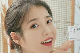 “手滑”事件真相到底是什么？IU李知恩为何能毫发无伤？图片