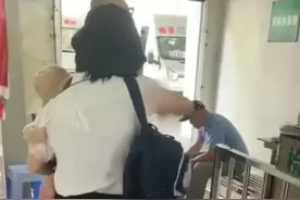 婴儿乘大巴车要买车票？多个车站回应：有规定图片