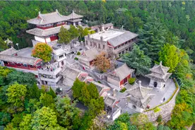 总得来一趟龙门石窟吧，看看卢舍那大佛，听听香山寺的钟声图片