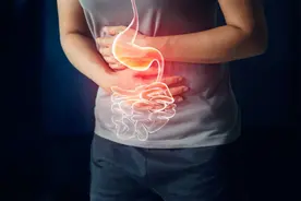 胃一阵阵疼，可能是什么原因？图片