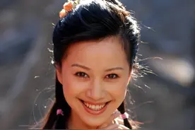 19岁被传变性，走红后消失多年，《武林外传》最美女星经历了啥？图片