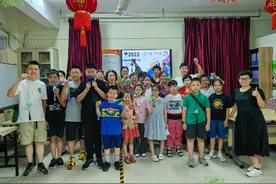 捏面塑、绘皮影、剪折纸，非遗手工技艺圈粉社区儿童！图片