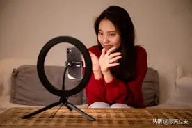 怕上镜头怕露脸？没关系，“捏”一个数字人去直播，效果比你还好图片