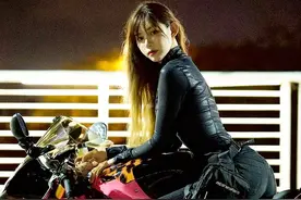 “机车女神”痞幼道歉，年赚广告费6500万，私生活混乱屡遭曝光图片