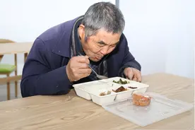 吃的越少寿命越长？每天两顿饭更长寿？原来这才是真相！图片