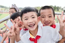 幼儿园到底该不该放暑假？家长们众说纷纭，这事你咋看？图片