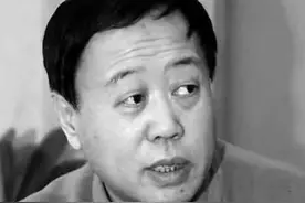 李建华去世，晚年患糖尿病身体孱弱，最后露面曝光：剃光头拍段子图片