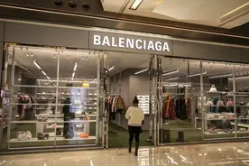 巴黎世家的“破烂鞋”，凭什么卖1.2万元？图片