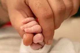 产房怪现象：孩子扎堆出生，不是全部男孩，就是全部女孩，为什么图片